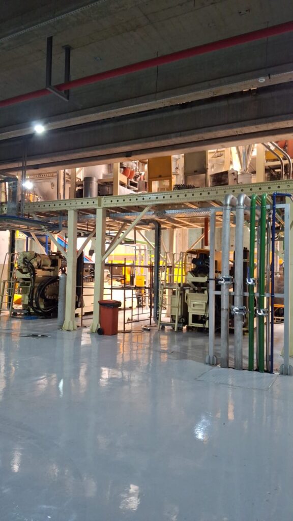 Estruturas pintadas e montada fábrica - Valgroup